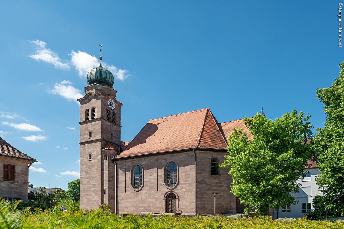 Filialkirche St. Walburga in Zell